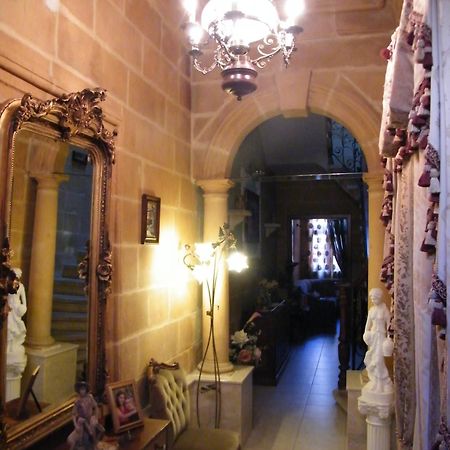Nocturne Family House Apartment Paola Exterior photo